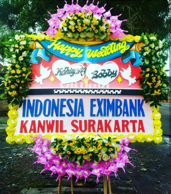 bunga papan karanganyar