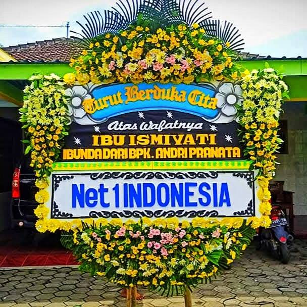 bunga papan dukacita sukoharjo