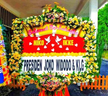 Karangan Bunga Blora